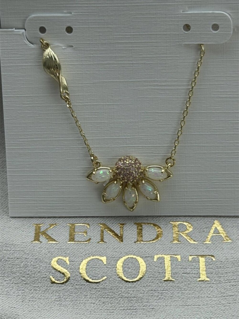 Kendra Scott Flower Pendant Necklace